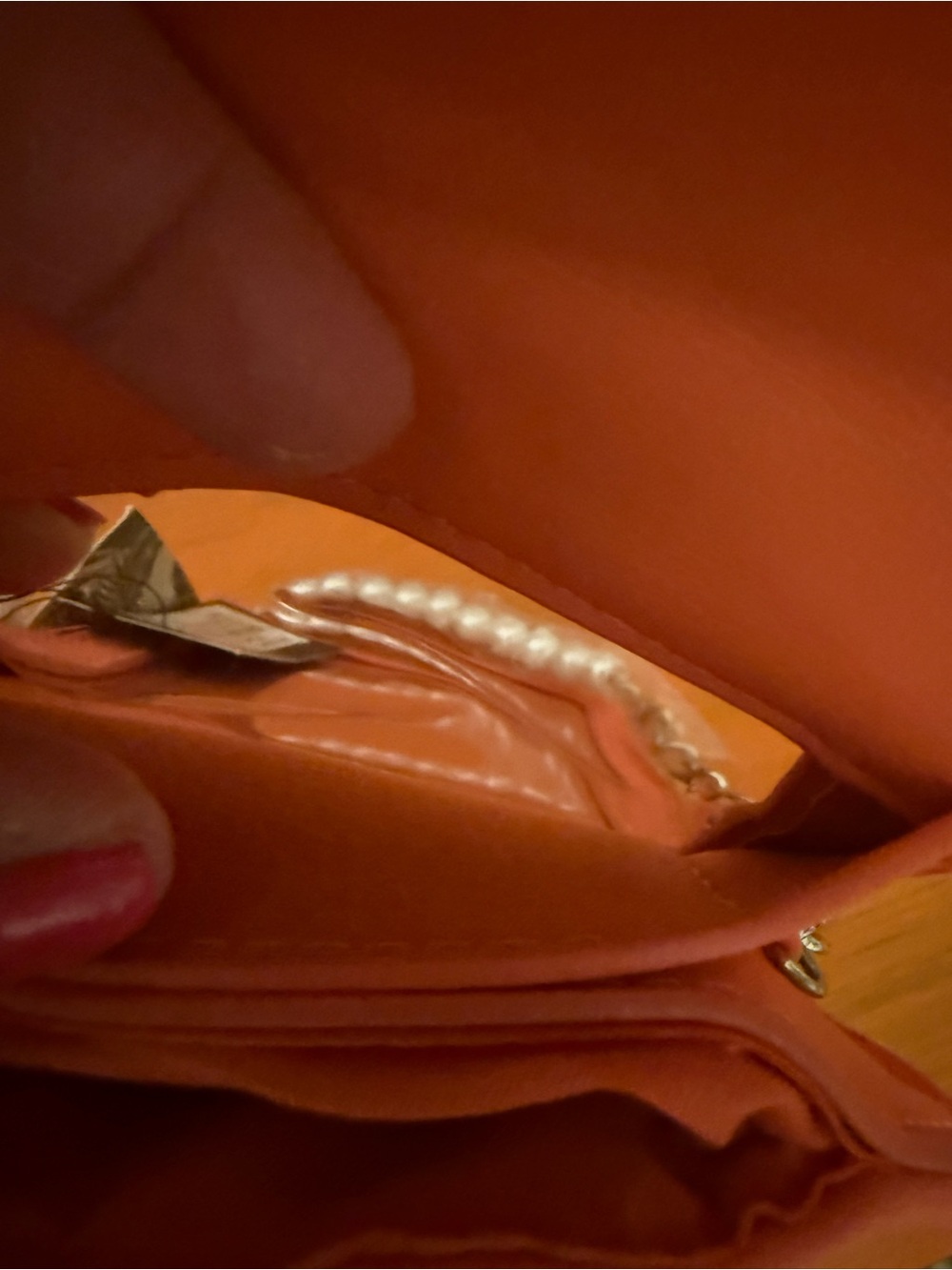 Badgley Mischka Coral Quilted Crossbody Phone Case with Pearl Strap NWT - Picture 9 of 9